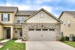 596 Vinings Dr in Grovetown, GA - Building Photo