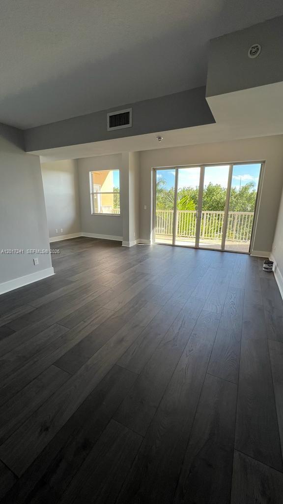 property at 509 E Sheridan St