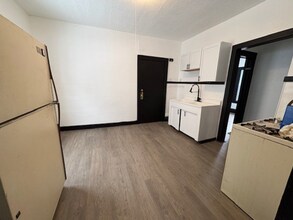 3611 E 147th St in Cleveland, OH - Building Photo - Building Photo