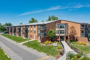 Applewood Village in Calgary, AB - Building Photo