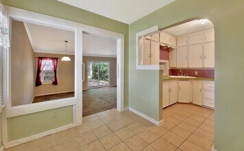 1544 N Sedgwick Ave in Wichita, KS - Building Photo - Building Photo