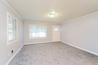 10 Dearr Dr in Lexington, NC - Building Photo - Building Photo