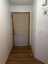 1942 Heron Ave in Schaumburg, IL - Building Photo - Building Photo