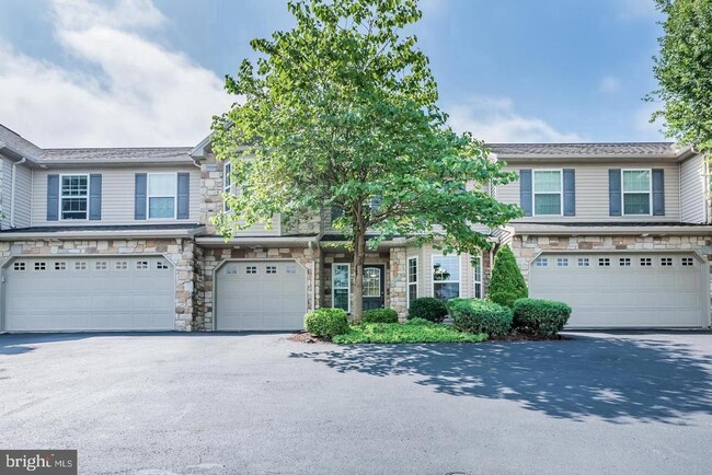 6362 Mercury Dr in Hampden Township, PA - Building Photo - Building Photo