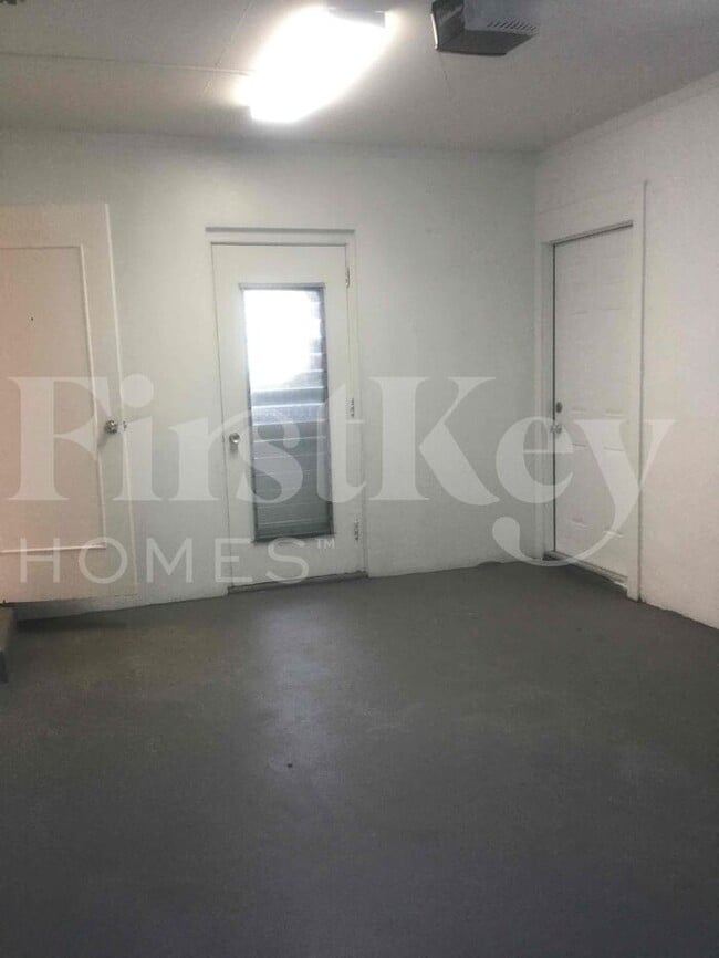 609 Snowden Dr in Lake Worth Beach, FL - Building Photo - Building Photo