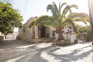 1008 W 3rd St in Santa Ana, CA - Foto de edificio - Building Photo