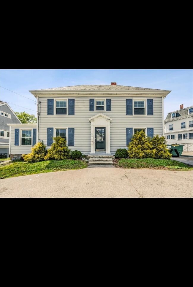 40 Grove Ave Rentals in Westerly, RI