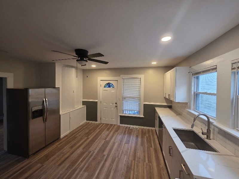 169 Coram Ave in Shelton, CT - Foto de edificio