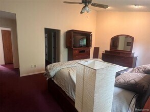 6358 Timberwood S in West Bloomfield Township, MI - Building Photo - Building Photo