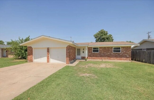 property at 615 SW 12th St