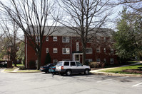 Quebec Apartments in Arlington, VA - Building Photo - Building Photo