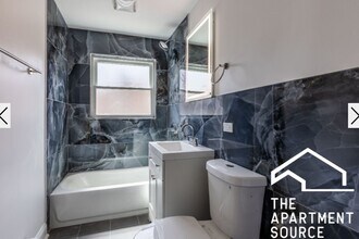 4818 N St Louis Ave, Unit 2 in Chicago, IL - Foto de edificio - Building Photo