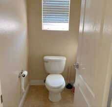 13668 Amberview Pl in Corona, CA - Building Photo - Building Photo