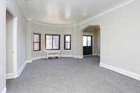 1033 W Loyola in Chicago, IL - Building Photo - Interior Photo