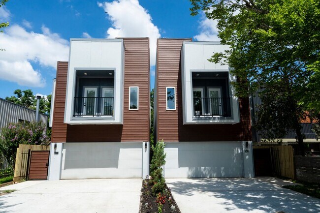 property at 6718 Lozier St