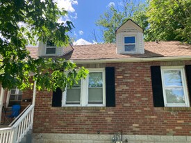 135 N Dade Ave in Ferguson, MO - Building Photo