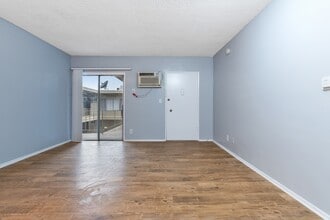 1215 N McCadden Pl in Los Angeles, CA - Foto de edificio - Building Photo