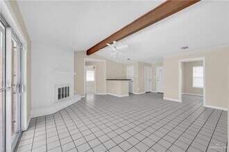 25 N 1st St in McAllen, TX - Building Photo - Building Photo