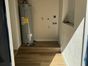 2335 SE 46th Ter in Gainesville, FL - Foto de edificio - Building Photo