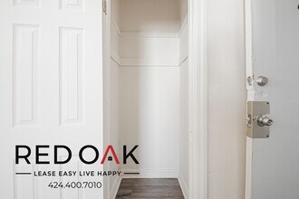 302 Alexandria Ave in Los Angeles, CA - Building Photo - Building Photo