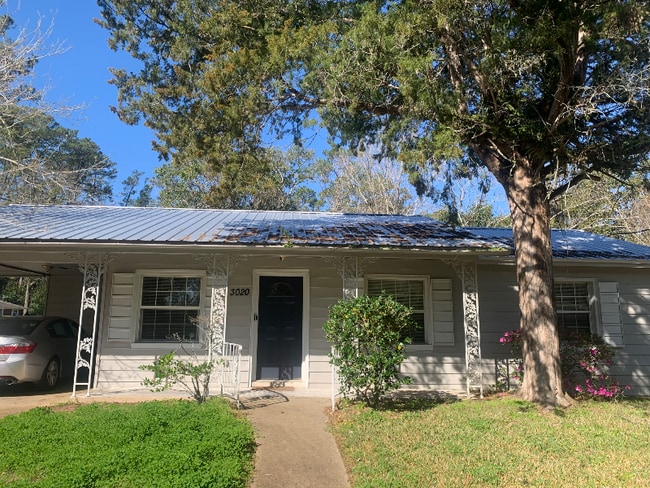 3020 Grove St in Tallahassee, FL - Foto de edificio - Building Photo