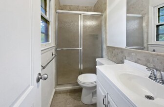 7701 E 118th Terrace in Kansas City, MO - Building Photo - Building Photo