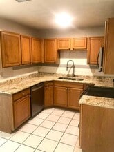 580 Tallulah Rd in Atlantis, FL - Building Photo - Building Photo