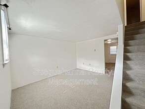 2 Arwin Dr in Hummelstown, PA - Building Photo - Building Photo