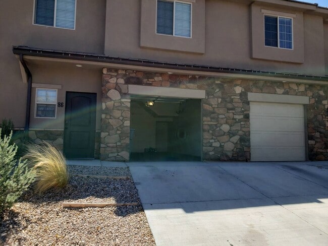 property at 370 W Buena Vista Blvd