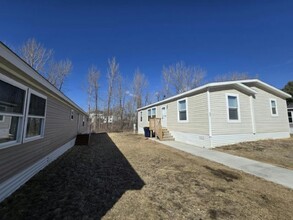 447 Romeo Dr in Lakeville, MN - Building Photo - Building Photo
