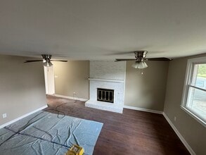 519 Meadowlawn Dr in Franklin, KY - Building Photo - Building Photo