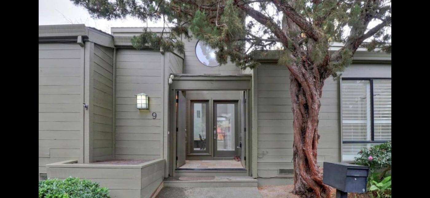 9 Sierra Park Ln in Arden-Arcade, CA - Building Photo