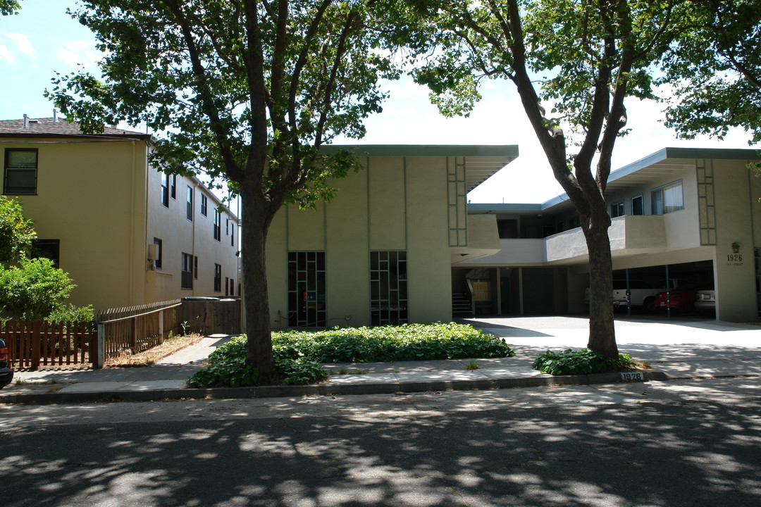 1926 Ivy in San Mateo, CA - Building Photo