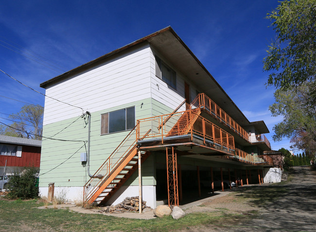 2757 Lakeside Dr in Reno, NV - Foto de edificio - Building Photo