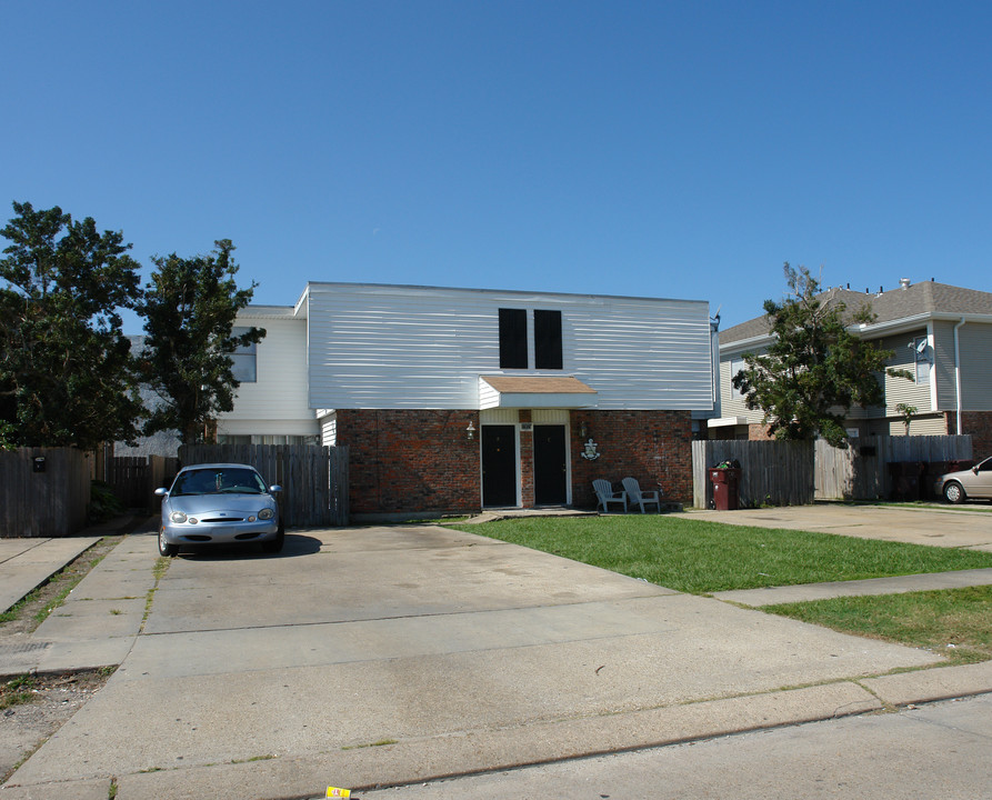 3733 Martinique Ave in Kenner, LA - Building Photo