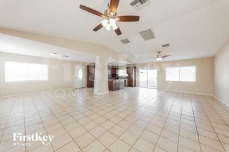 11740 N 80th Dr in Peoria, AZ - Building Photo - Building Photo