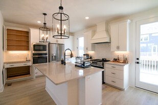 1722 Blacksmith Wy in Frederick, MD - Building Photo