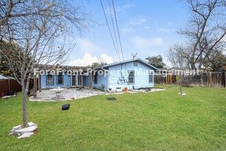 4326 Moana Dr in San Antonio, TX - Building Photo - Building Photo