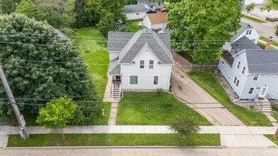 1436 W Prospect Ave in Appleton, WI - Building Photo - Building Photo
