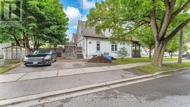 597 Hale St in London, ON - Building Photo - Building Photo