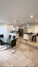 820 NW 50th St in Miami, FL - Building Photo - Building Photo