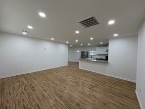 327 S 3rd St in Wylie, TX - Building Photo - Building Photo