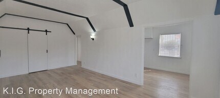 1120 Amalia Ave in East Los Angeles, CA - Building Photo - Building Photo