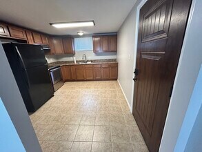 2271 S Cost a Plenty Rd, Unit 4 in Warsaw, IN - Building Photo - Building Photo