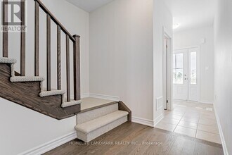 672 Grand Ridge Ave in Oshawa, ON - Building Photo - Building Photo