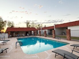 1951 N 64th St in Mesa, AZ - Building Photo