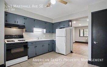 3241 Marshall Ave SE in Grand Rapids, MI - Building Photo - Building Photo