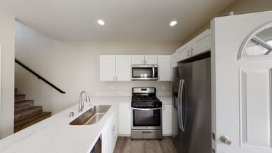 5108 Tipton St in San Diego, CA - Building Photo - Building Photo