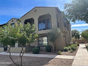 155 N Lakeview Blvd in Chandler, AZ - Building Photo - Building Photo