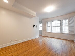 5402 N Kenmore Ave in Chicago, IL - Building Photo - Building Photo